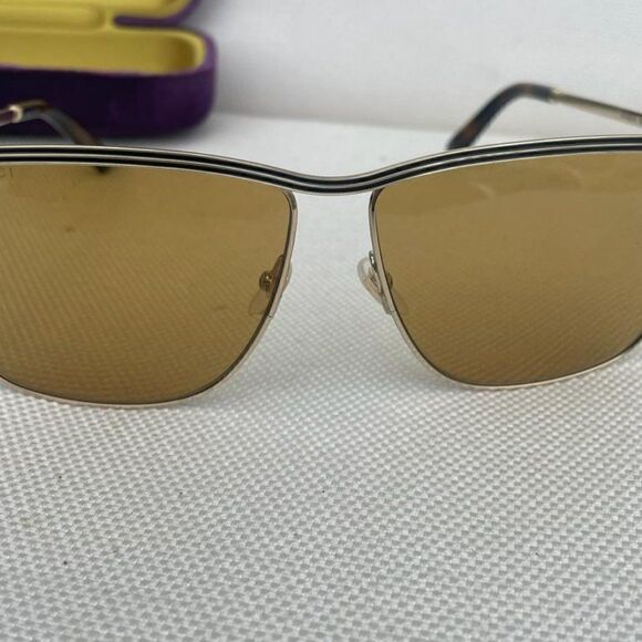 NIB Gucci GG0821S Rectangular Sunglasses - Picture 6 of 11